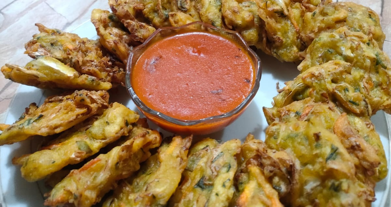 Bakwan Khas Padang Kuah Sambel Merah